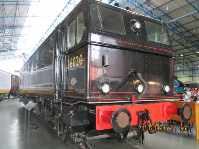 "Electricity, clean simplicity", a catch-phrase of the 70s in promoting domestic supplies. This electric loco at the York NRM shows clean lines - formerly of the ex-Great Central Sheffield-Manchester route. Fancy getting entangled in overhead wires?