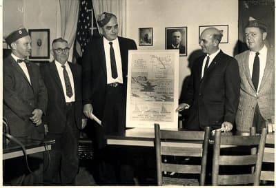 1958 Lions Club- Cummings Sloan, Sam Jones, Mel Tate (our dad), Unknown, and Dexter Gossett. Who is between Dad and Deck?