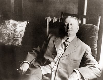 The Texas General Land Office's celebrity draftsman: William Sydney Porter. This is from 1909 during his only interview a year before his death from alcoholism. He usually shunned attention.
