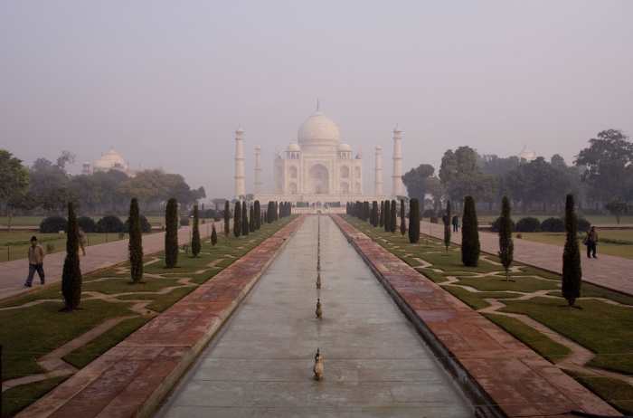 The Taj Mahal is probably the most recognisable of all Indian landmarks. It was constructed as a mausoleum by Shah Jahan for his wife, Mumtaz Mahal. Photo by diametrik and distributed under Creative Commons Attribution 2.0 license.