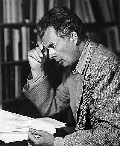 ALDOUS HUXLEY