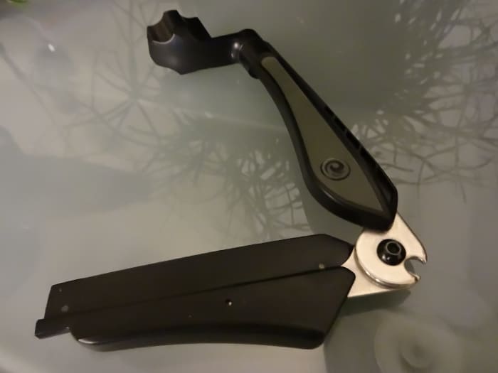 Serious guitar players know that string changes and broken strings can be much less of a hassle with one of these tools.