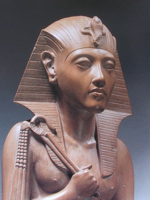 Eitghteenth Dynasty (~1472-1458 BCE) Widow of Thutmosisi II, she ruled first as regent for his minor son and heir, and then as Pharaoh, a female Horus. Her Titles were "King of Upper and Lower Egypt, Maatkare, and Daughter of Re"