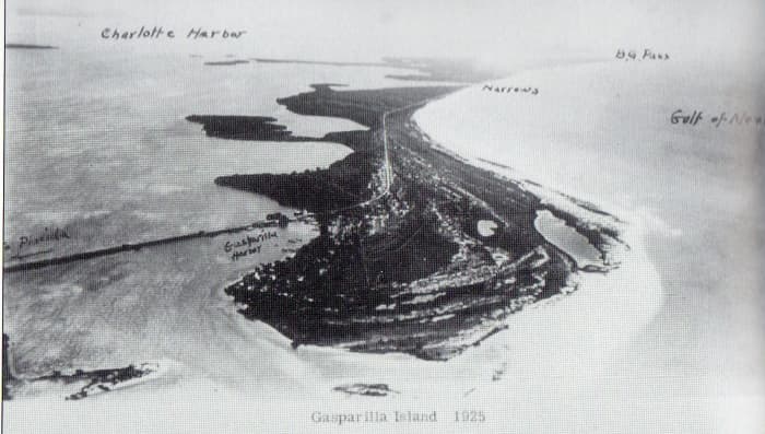 This 1925 aerial view shows the railroad causeway leading to the north end of the island, heading south. In 1925 the north section is still wilderness.