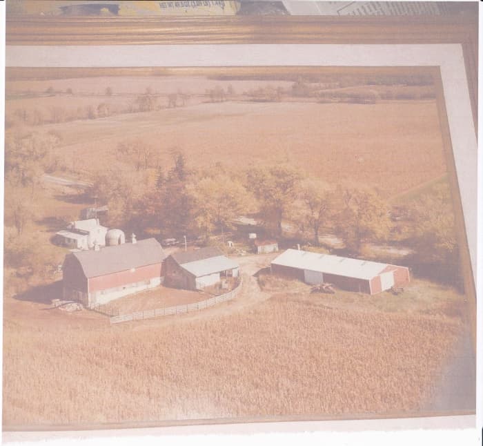 Part of the land and buildings of the farm which mom and dad purchased in 1957. Picture taken around 1970.