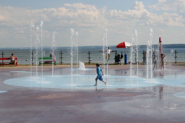 The splash pad at Seneca Lake State Park (aka the Seneca Lake Sprayground!) is a great place to cool off.