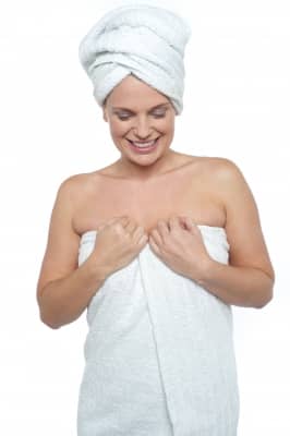 Moisturizing after bathing will allow your skin to radiate health and help to heal keratosis pilaris.