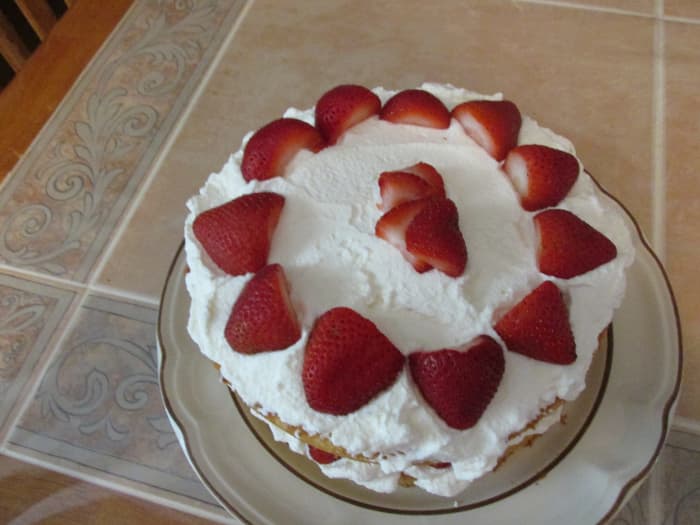 English Courting Cake - HubPages