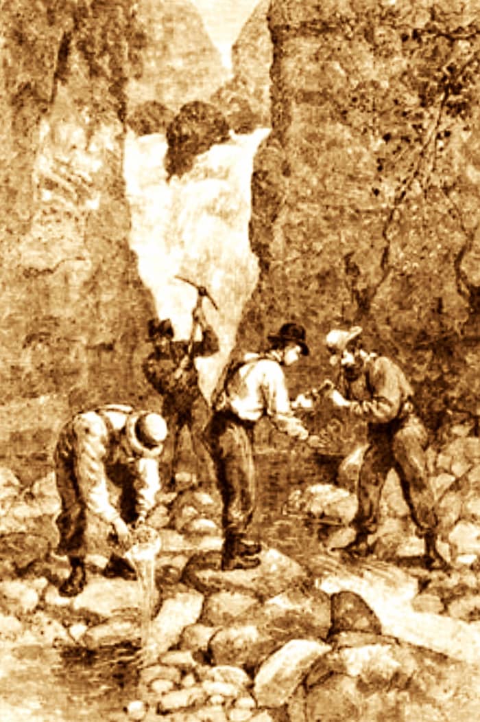 The gold rush of the 1830s in the Southeastern United States, large deposits were discovered in the state of Georgia, and also North Carolina.