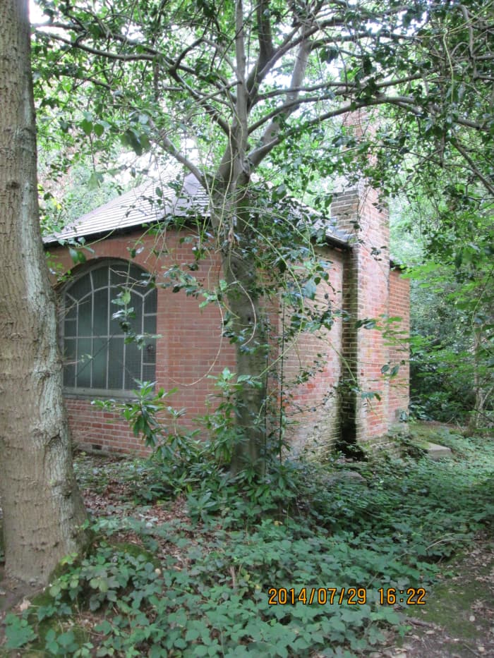...the off-side with a lean-to chimney (?) Think of the horror stories you could build around this. Location: near High Beech, Epping Forest and remember, you saw it here first.