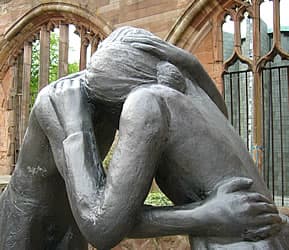 Reconciliation Sstatue in UK; copy at Hiroshima Peace Park. Courtesy, UK Student Life.