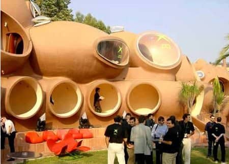 The Bubble House in Cannes (France). Look out Hamsters! Humans are looking for similar places to live!