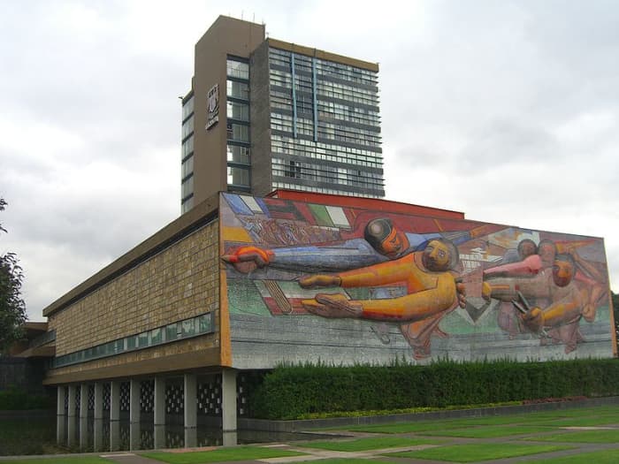 Mural by David Siqueiros; "El Pueblo a la universidad, la universidad al pueblo" National Autonomous University of Mexico 1952-56.