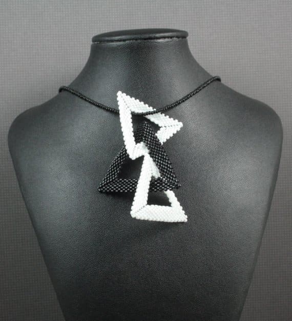 There is no end to the different ways that you can link or connect your triangles for your jewelry pieces.