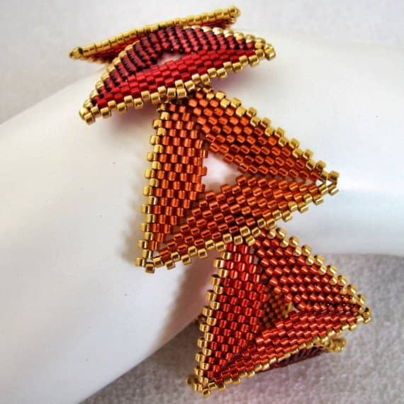 Beaded Peyote Triangles: Part II: More Ideas, Patterns, and Stunning ...