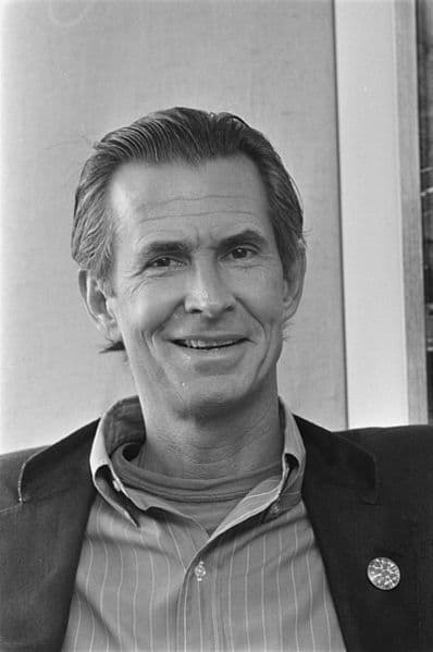 Anthony Perkins, 1983