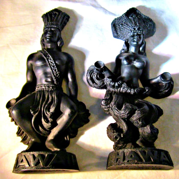 Coco Joe's A Hip Original hula Girl & Hawaii warrior 1976 figurine. Beautiful Details in these two lave pieces …