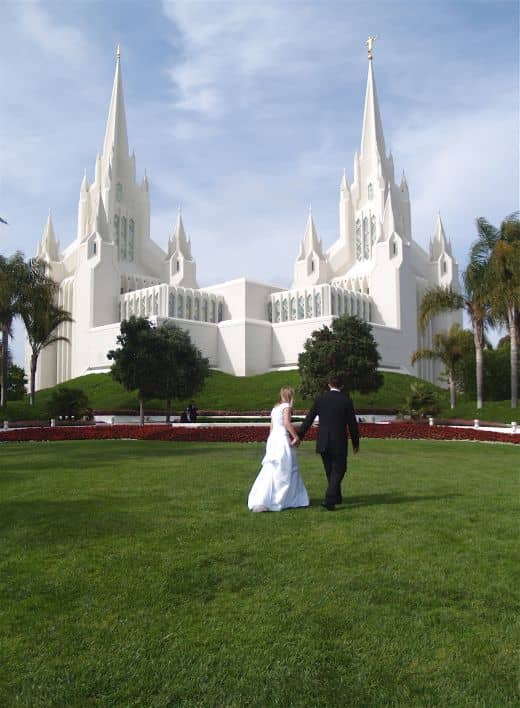 LDS Girls prepare themselves by the choices they make each day - to make and keep sacred covenants in Holy Temples.