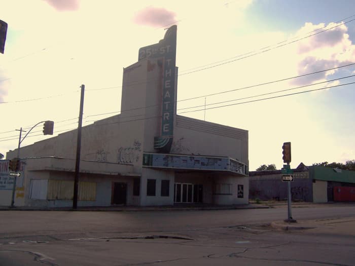 Copyright(c)KCC Big Country Historic 25th Street Theater in Waco, Tx This is how it looked in Aug 2009.