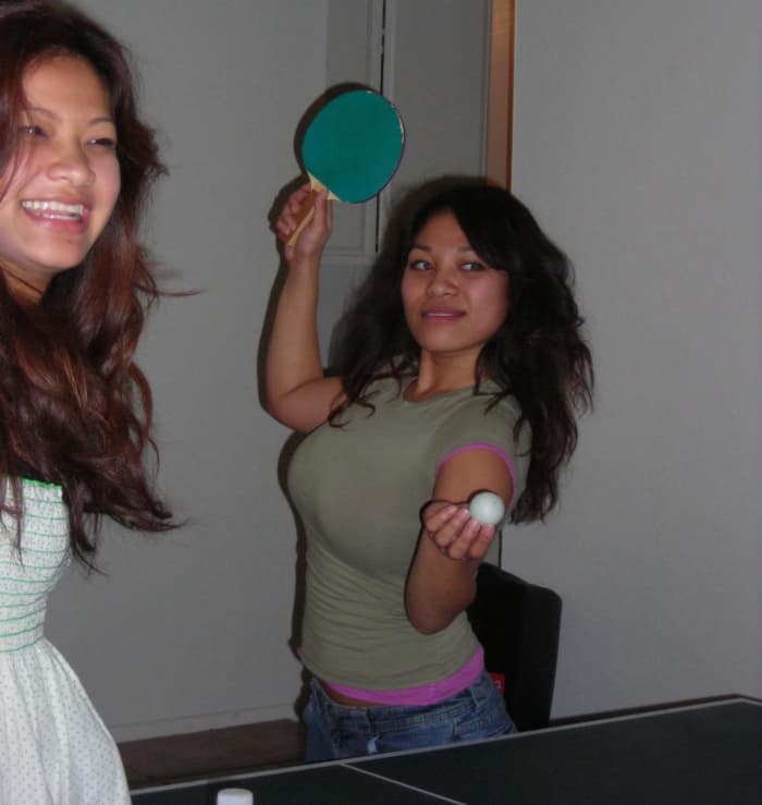 Wow! Fun for the spectators - difference between men and women playing ping pong, photo By darlene86, source: Photobucket