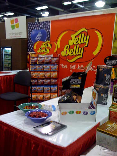 Endurance Athletes need to carefully consider their sports supplements. Jelly Belly produce Sport Beans to aid endurance performance