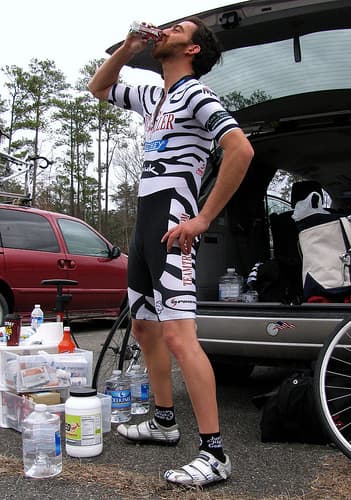 Careful selection of sports nutrition is required for endurance performance.
