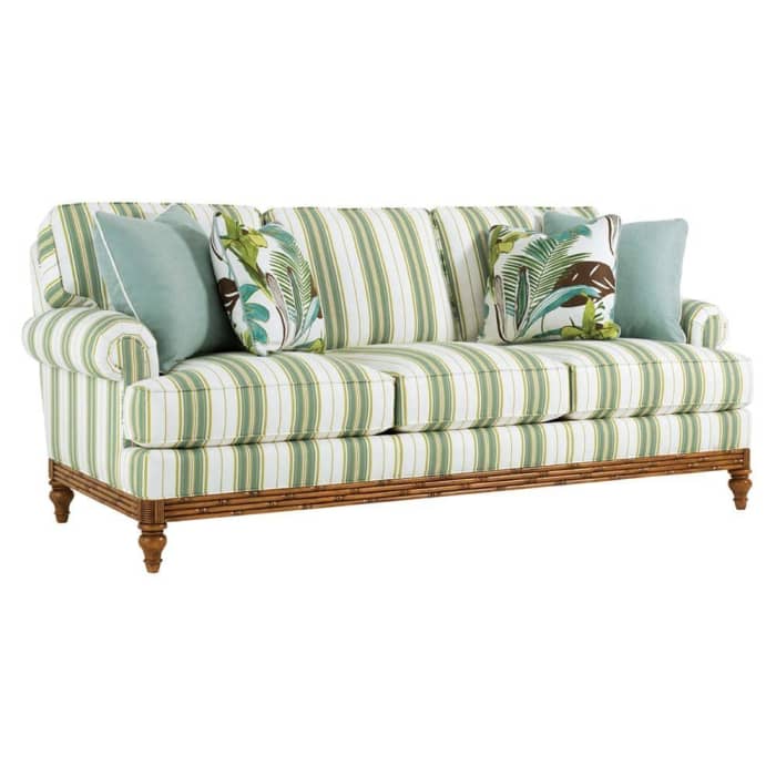 Stripes are part of the breezy, crisp feeling of beach houses, using the colors of sand and seagrass.