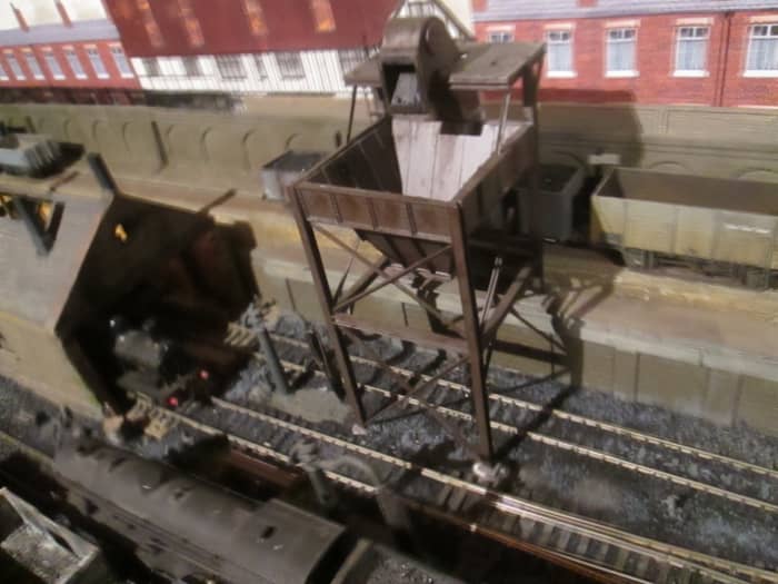 Looking down on the loco coaler. It works by pulling a plastic drawer to allow the finely ground coal through