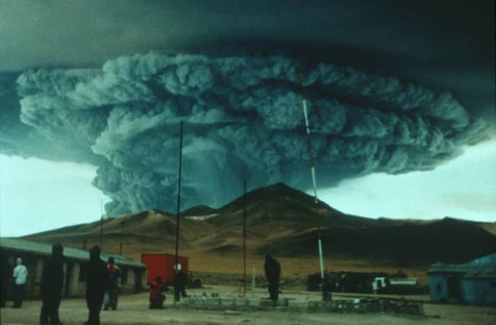 Volcano Eruption in Iceland: First came the floods, then the smell of rotten eggs...