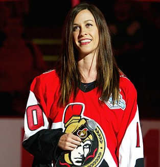 Alanis Morissette at the 2007 Stanley Cup finals between the Anaheim Ducks and the Ottawa Senators in Ottawa