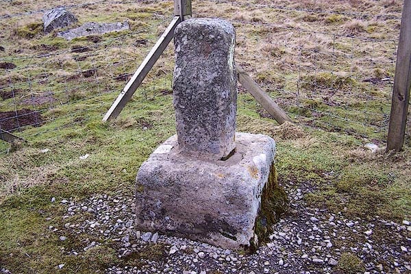 Rey Cross on Stainmore in legend is where King Eirik Haraldsson, 'Blood-axe', was slain, his small army outnumbered . Eirik's reign over Viking Jorvik (York) was broken in the late 10th Century.