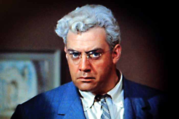 Film Review - Rear Window (1954) - HubPages