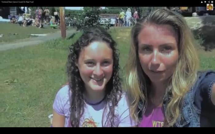 Freelee with Megan, the 13 year old girl who cured her terminal brain cancer with raw food. The raw diet did not cure it since only the body has the power to cure itself. But people prevent this with a bad lifestyle that includes a bad diet.