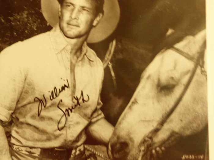 This William Smith autograph picture is another Ebay find. Smith starred in the classic western Laredo as well as co starred in many of the westerns of that era. 60s 70s was the time of great westerns.