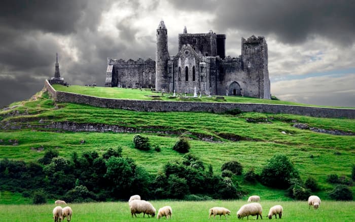 Celtic Castle, Rock of Cashel, Cahir, County Tipperary, Ireland. More formally known as St. Patrick's Rock where St. Patrick brought Christianity to the Gaelic people during the 5th century AD.
