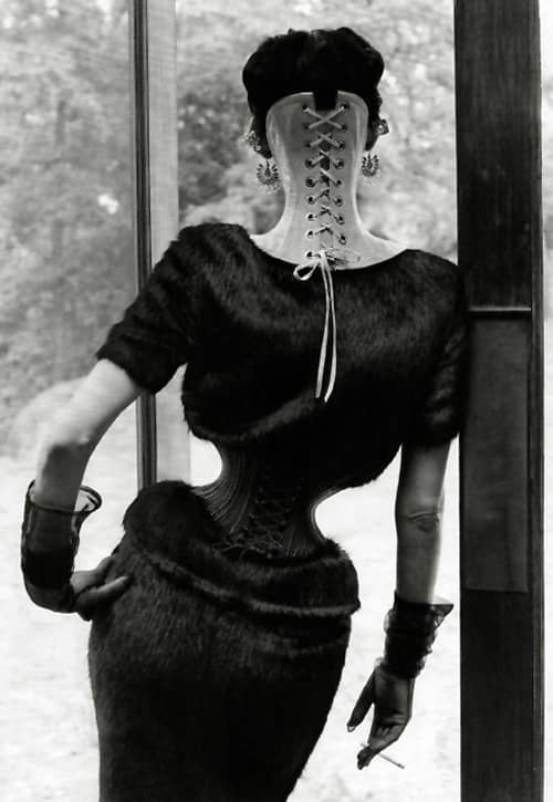 Ethel Granger had the smallest waist on record,obtained through the strong urging of her husband to "corset train".Ethel wore the corset 24 hrs a day to shape her body.From there he moved on to piercing her for his own admiration.