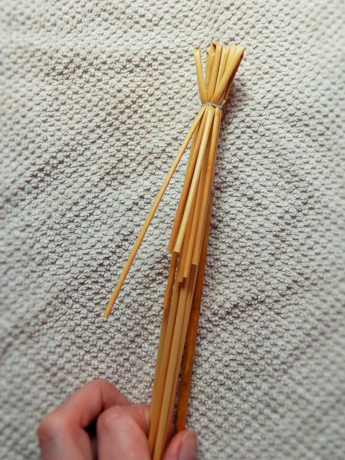Fig. 2. Fold the straw over and tie with string to make the head and trunk of your Straw Man (gwr gwyllt).