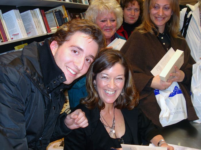 Victoria Hislop at an autograph session in Crete