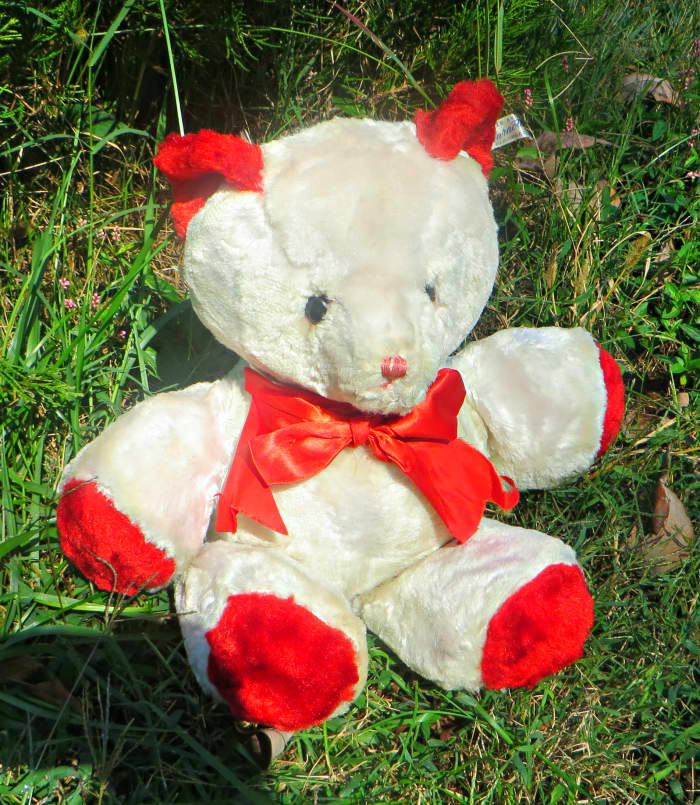 The Character Novelty Company Valentine Bear made in 1955, the very first Valentine Bear made by Character & was a market success, with a large number being bought by for women and teenage girls for Valentines. His Ad display said he loves everyone.