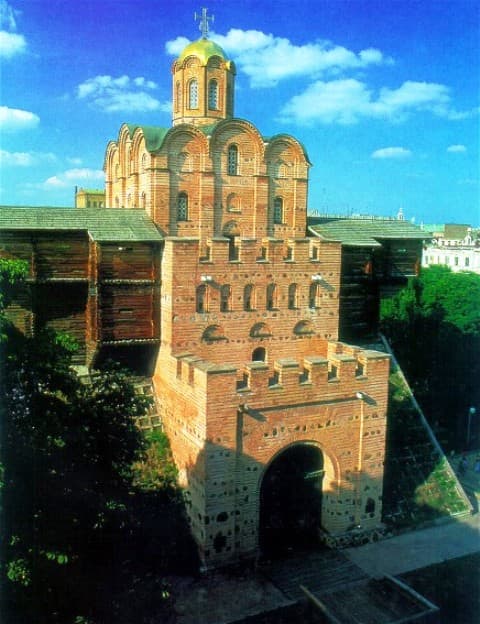 The Golden Gate would have been the first Gytha saw of Kiev when she arrived from the riverside with her husband-to-be Valdemar (Vladimir)