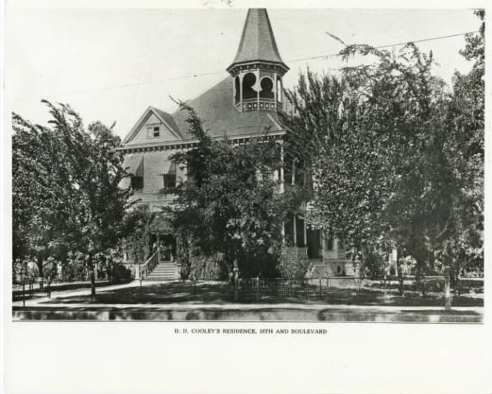 Daniel Denton Cooley house and garden, 1802 Heights Boulevard, Houston, TX 77008
