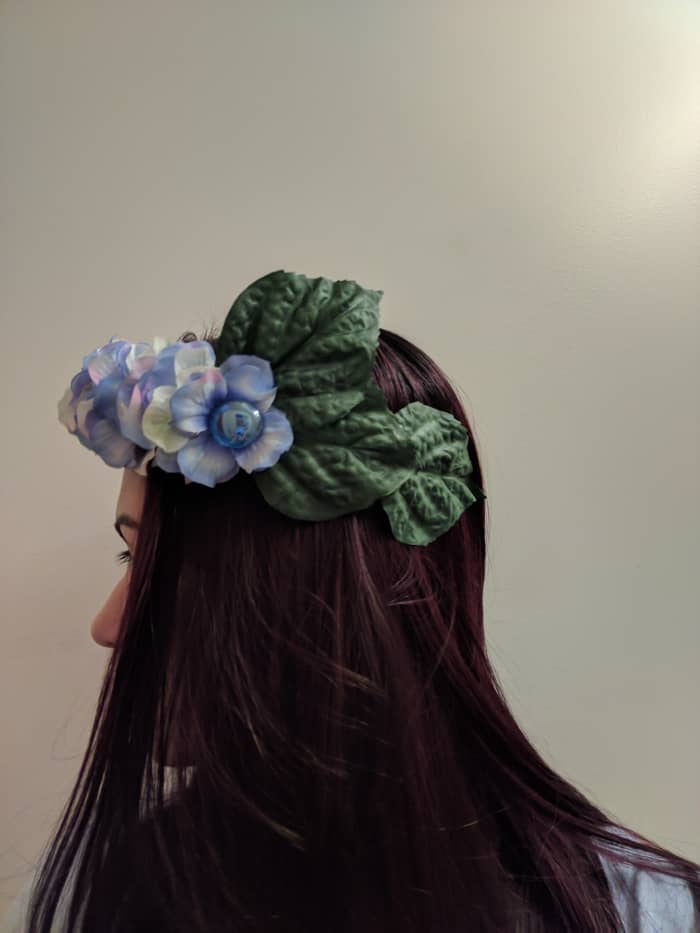 I extended the visible length of the head band by placing the leaves so that they would go past where the headband ended.