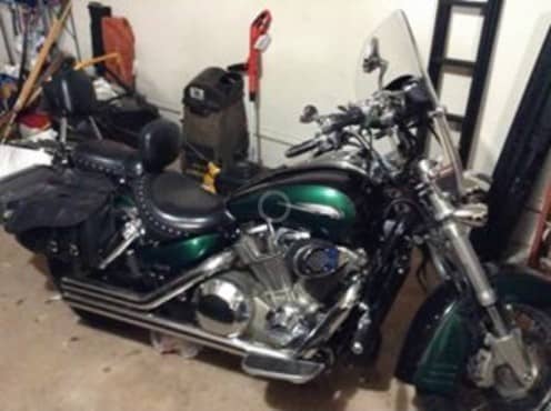 My husband's gorgeous motorcycle! It needed my knitting touches to it so I made a seat cover to keep him cool this Valentine's Day!
