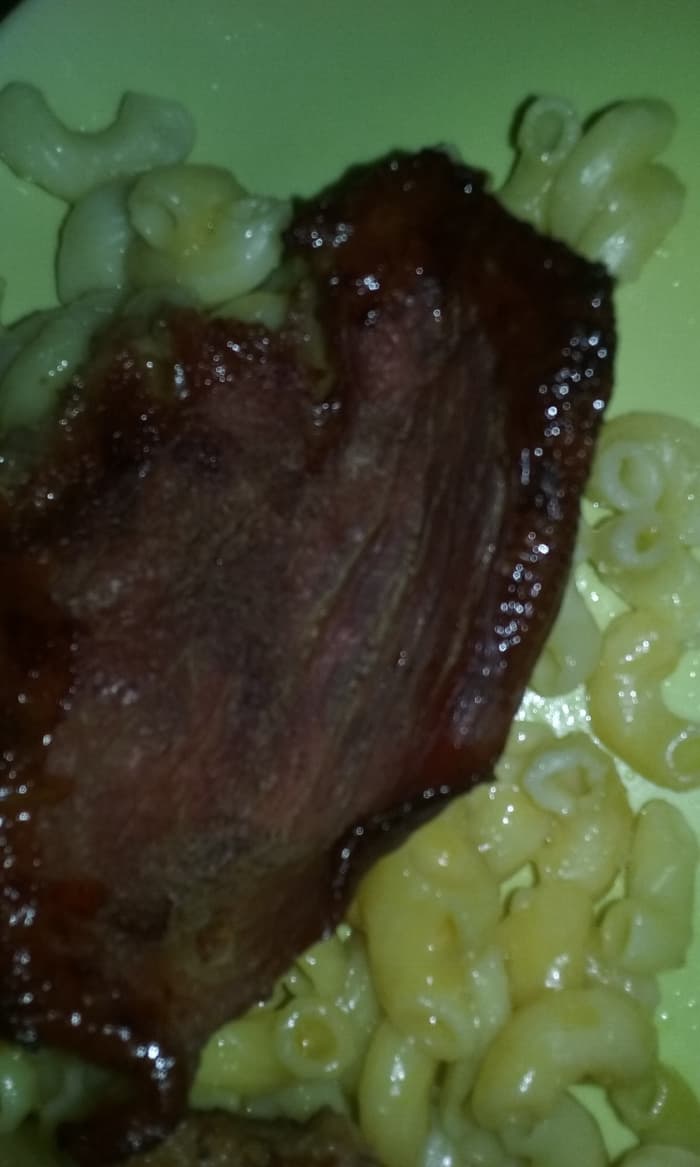 This macaroni and cheese, made using Barilla brand macaroni pasta was cooked simply on the stove top following pasta box directions to cook the macaroni pasta in (lightly) salted boiling water for 9-12 minutes. Sharp cheddar cheese is added to melt.
