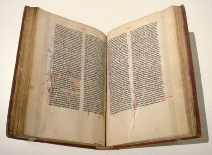 Above is an early medical textbook for women's healthcare. This particular copy is a 15th century copy of Trotula's book at the Musee de Cluny.