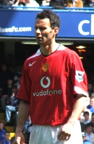 Ryan Giggs-dubbed the new George Best by many captured the young player of the year award in 1993.