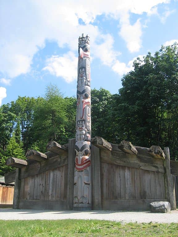 This Long House in British Columbia is similar to Old Man House on Bainbridge Island where Chief Seattle was born. Old Man House was the largest of its kind in the state of Washington, US.