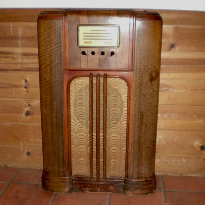 My Antique Radio Collection - HubPages