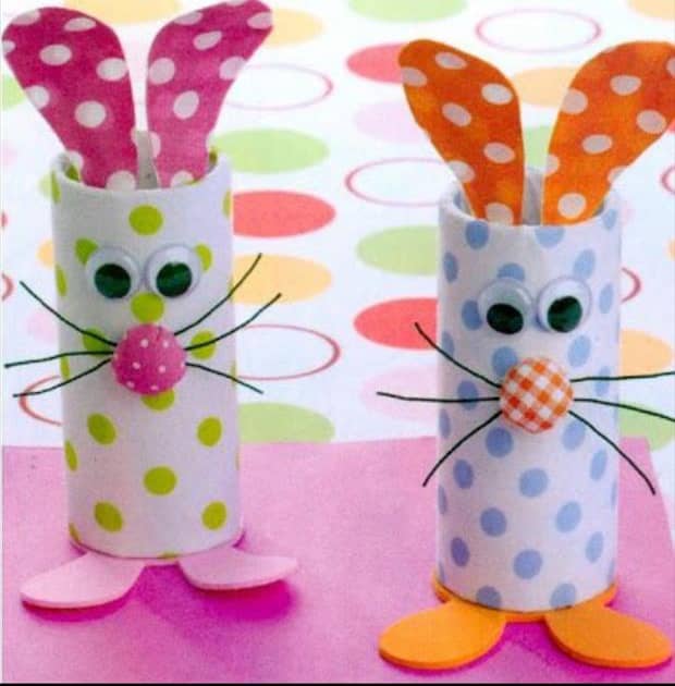 These pretty little Easter Bunnies were made with craft rolls, dotted tissue paper and foam. Aren't they cute as can be? I love craft rolls when I am making craft projects with my kids.