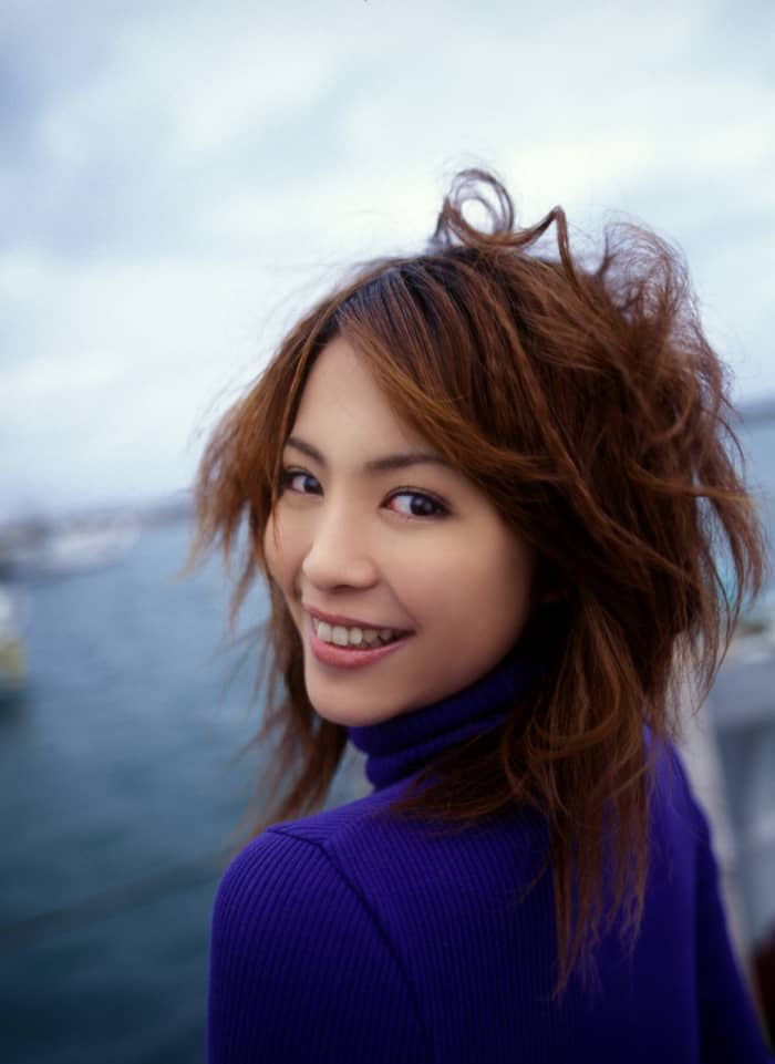Mayuko Iwasa: Beautiful Bikini Model and Movie Actress 